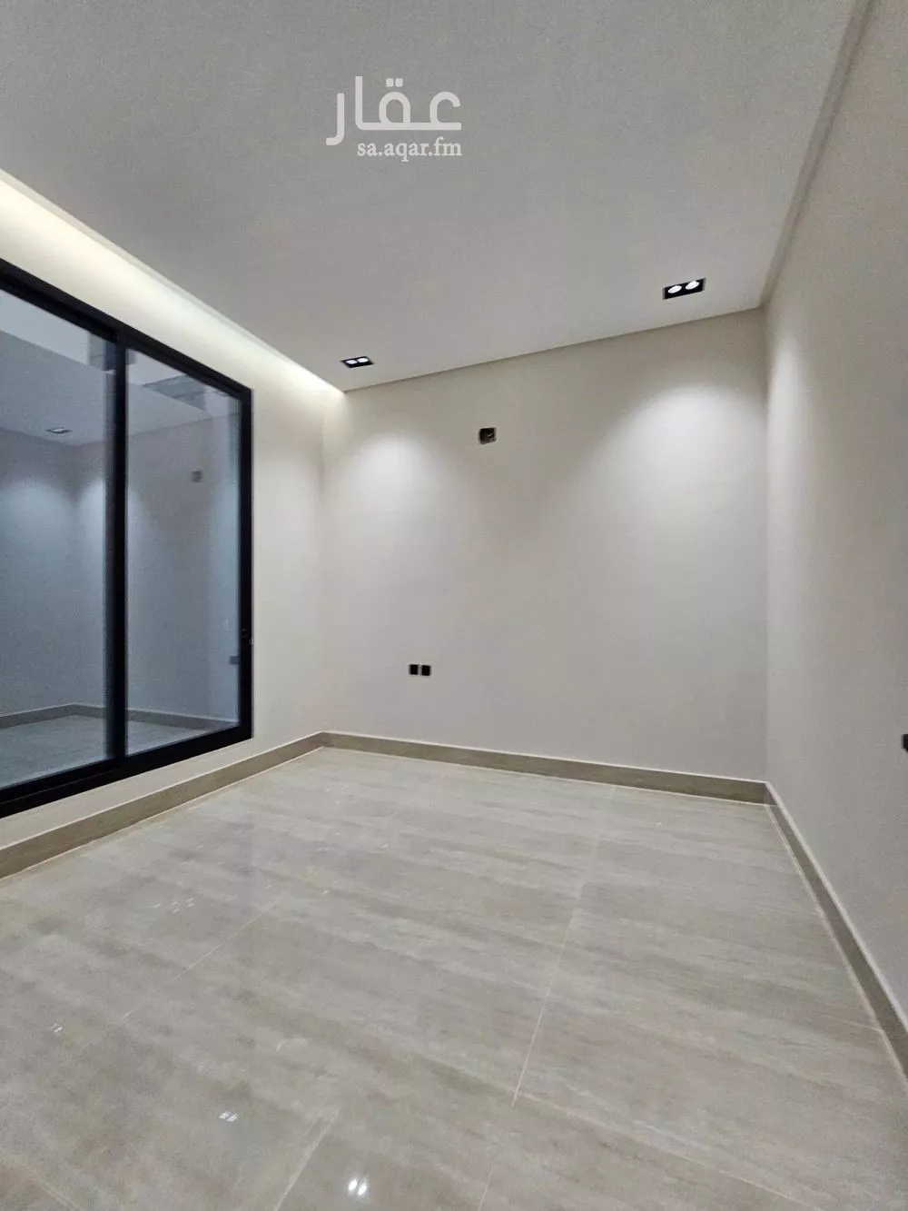 6 bedroom villa in Tuwaiq 8