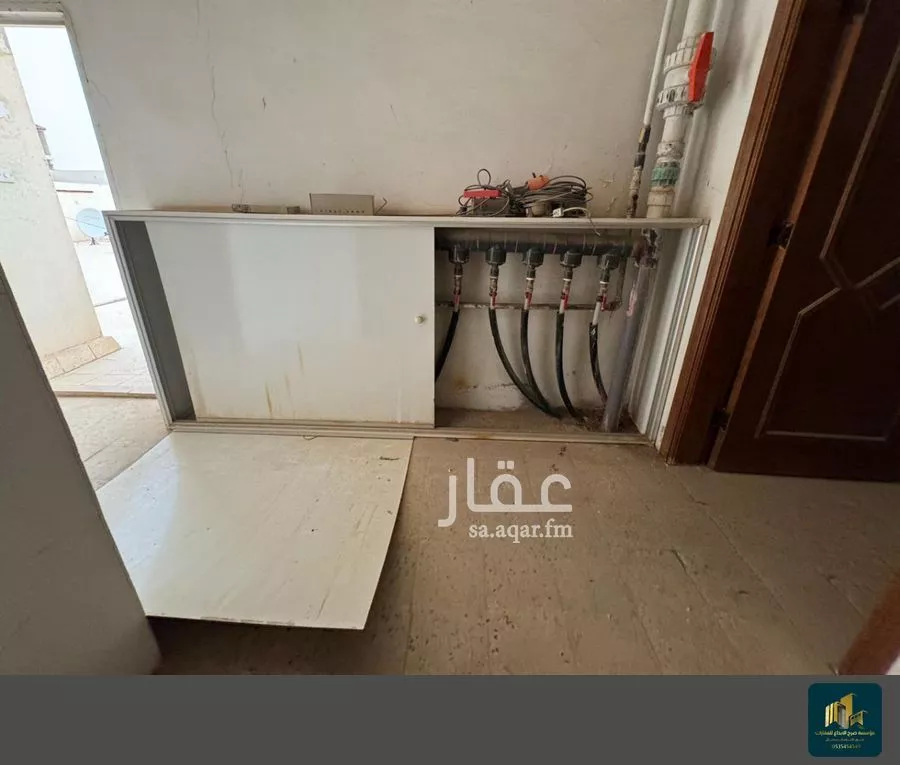 فيلا 15 غرف في العريجاء الغربية 11