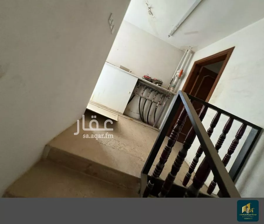 فيلا 15 غرف في العريجاء الغربية 12