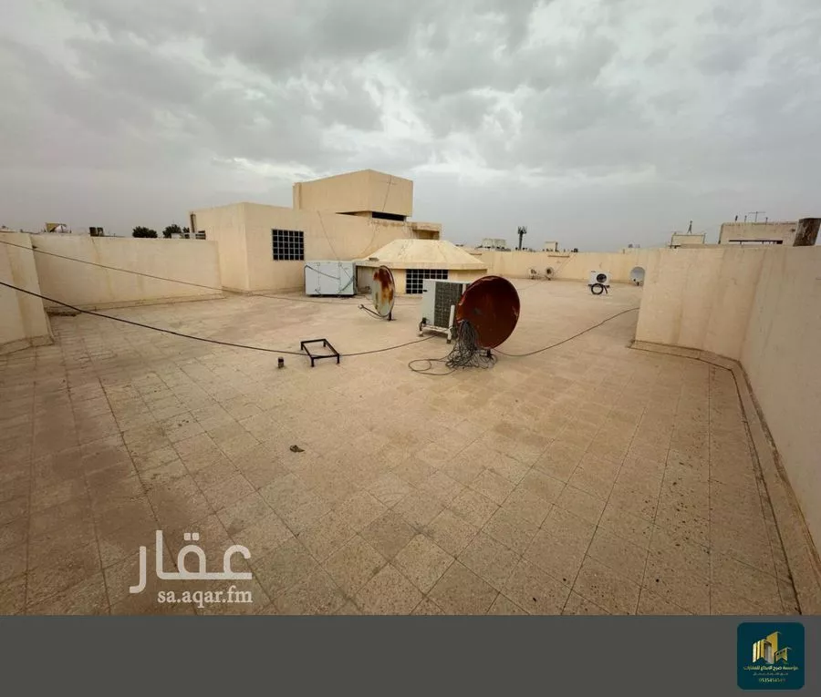فيلا 15 غرف في العريجاء الغربية 8