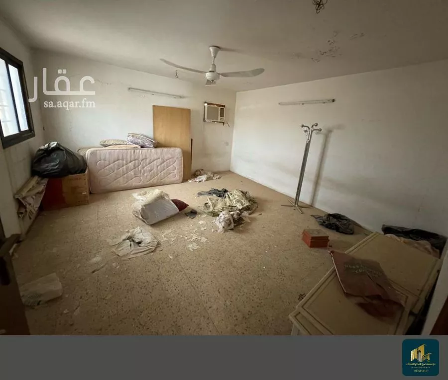 فيلا 15 غرف في العريجاء الغربية 9