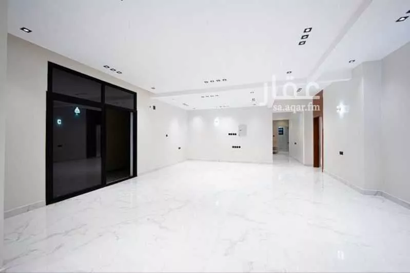 6 bedroom villa in Al Rimal 11