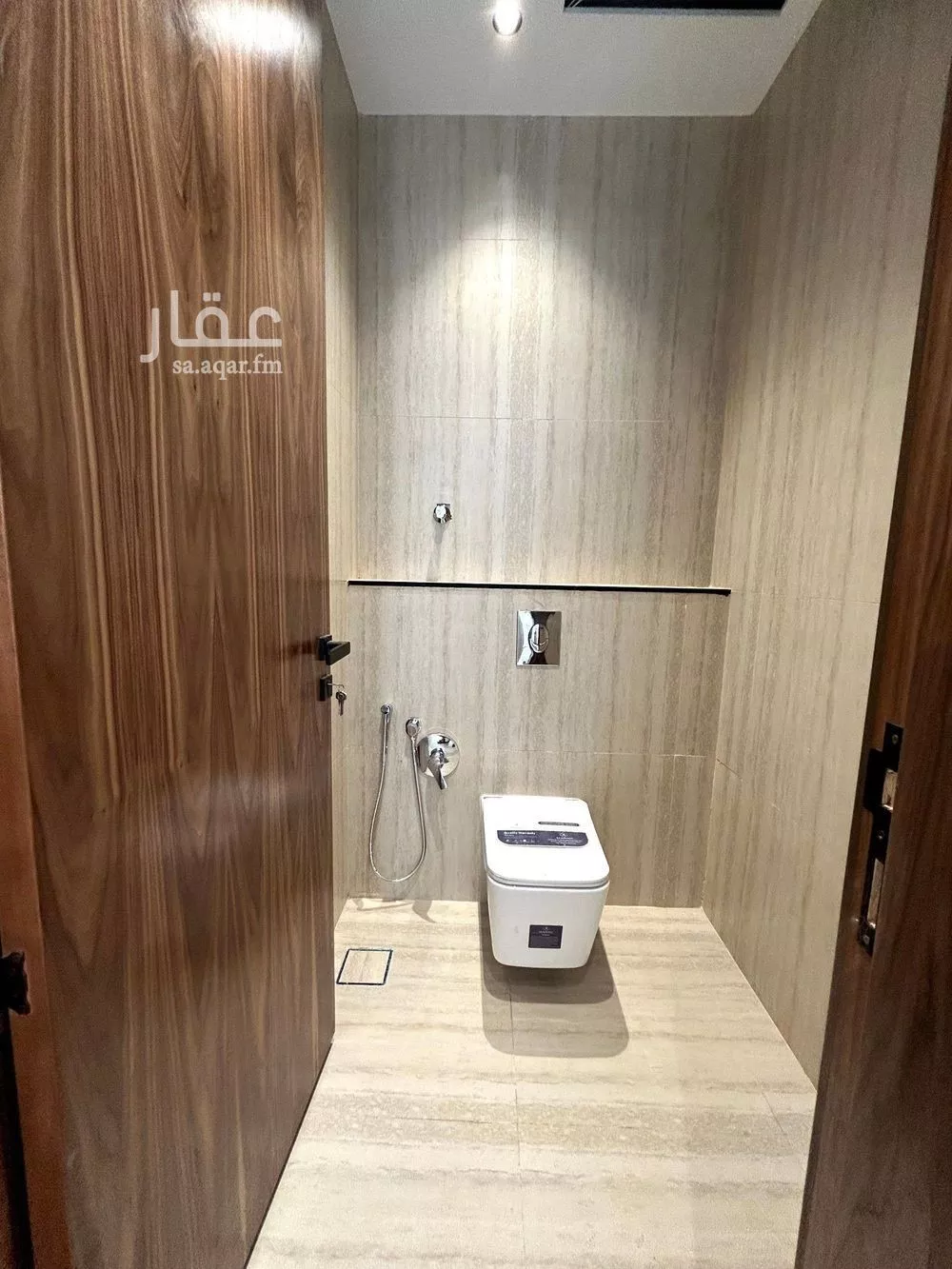 6 bedroom villa in Al Mahdiyyah 10