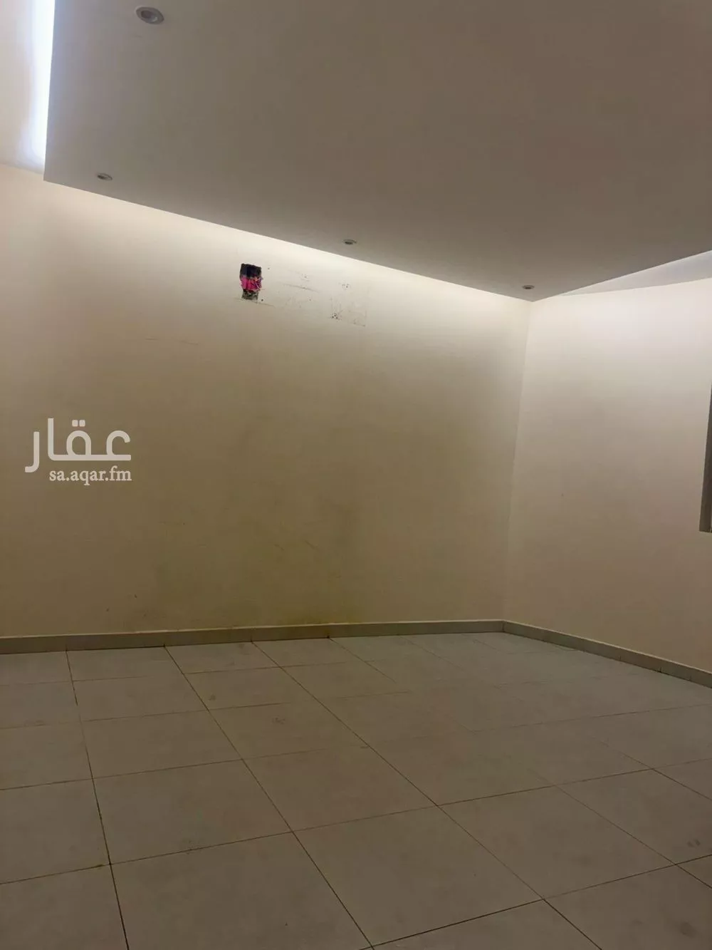 شقة 3 غرف في عكاظ 4