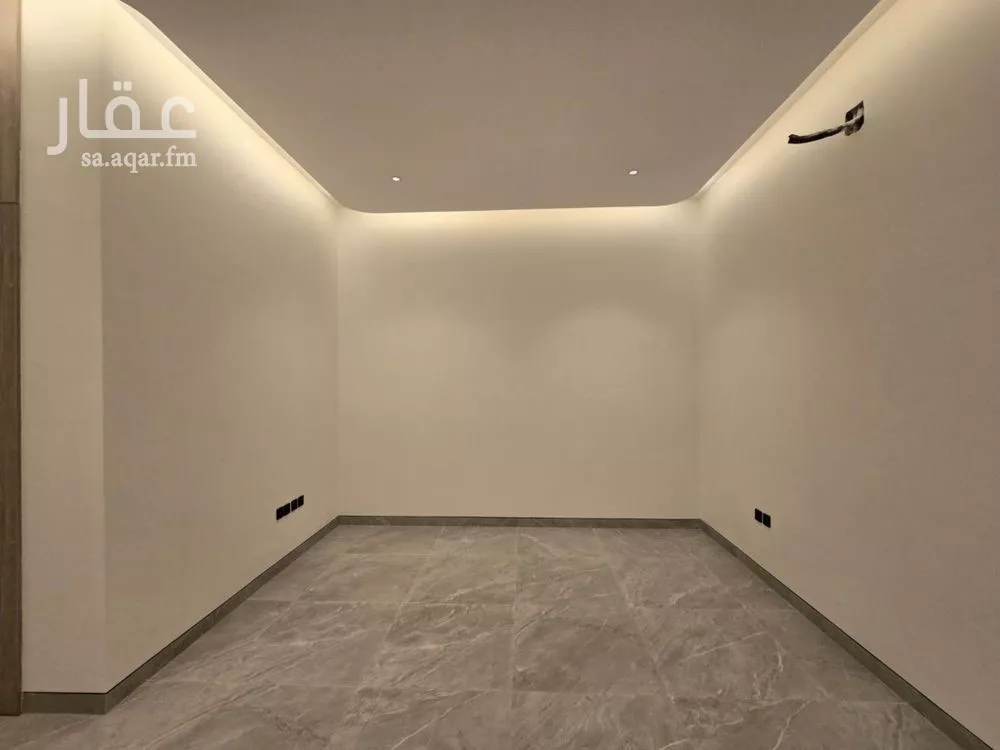 فيلا 4 غرف في النرجس 7