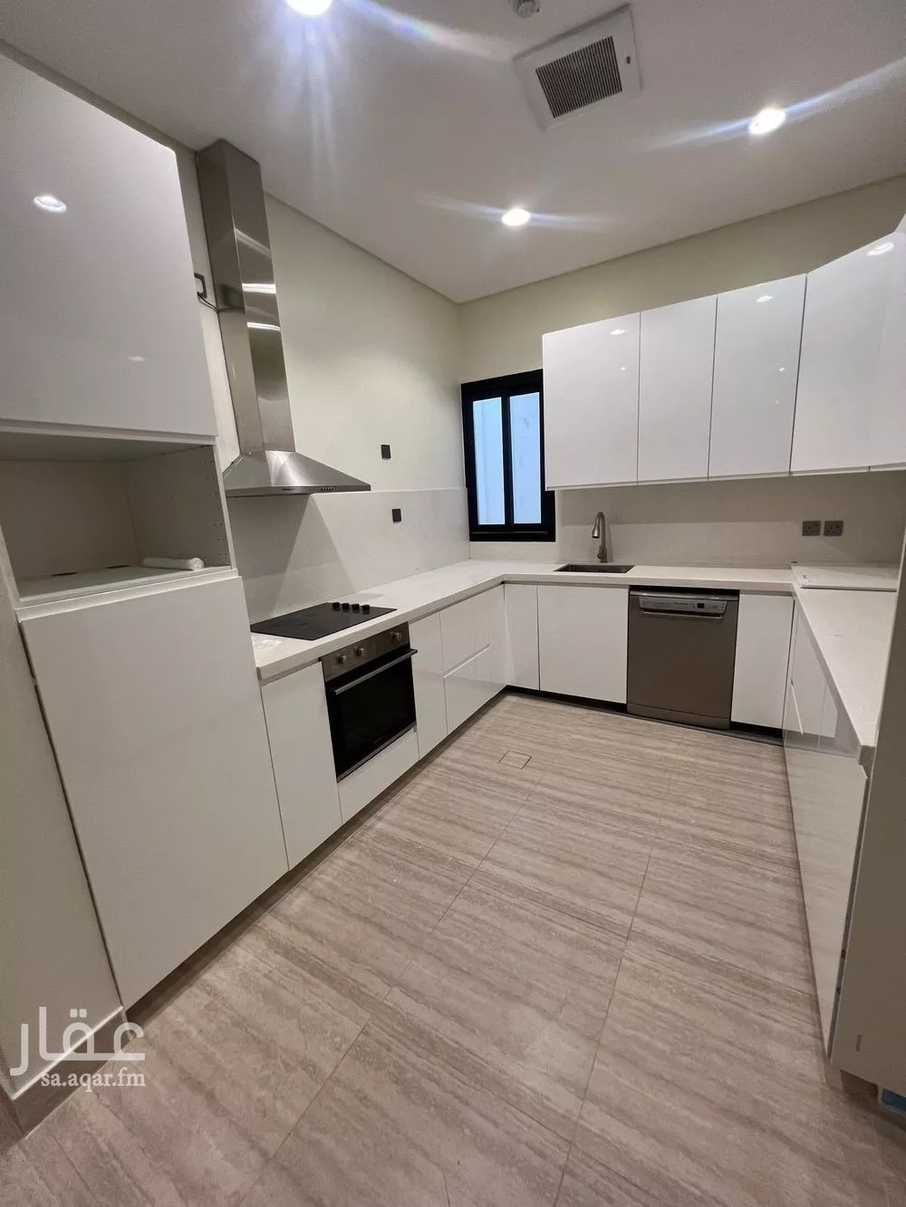 4 bedroom apartment in Al Narjis 5