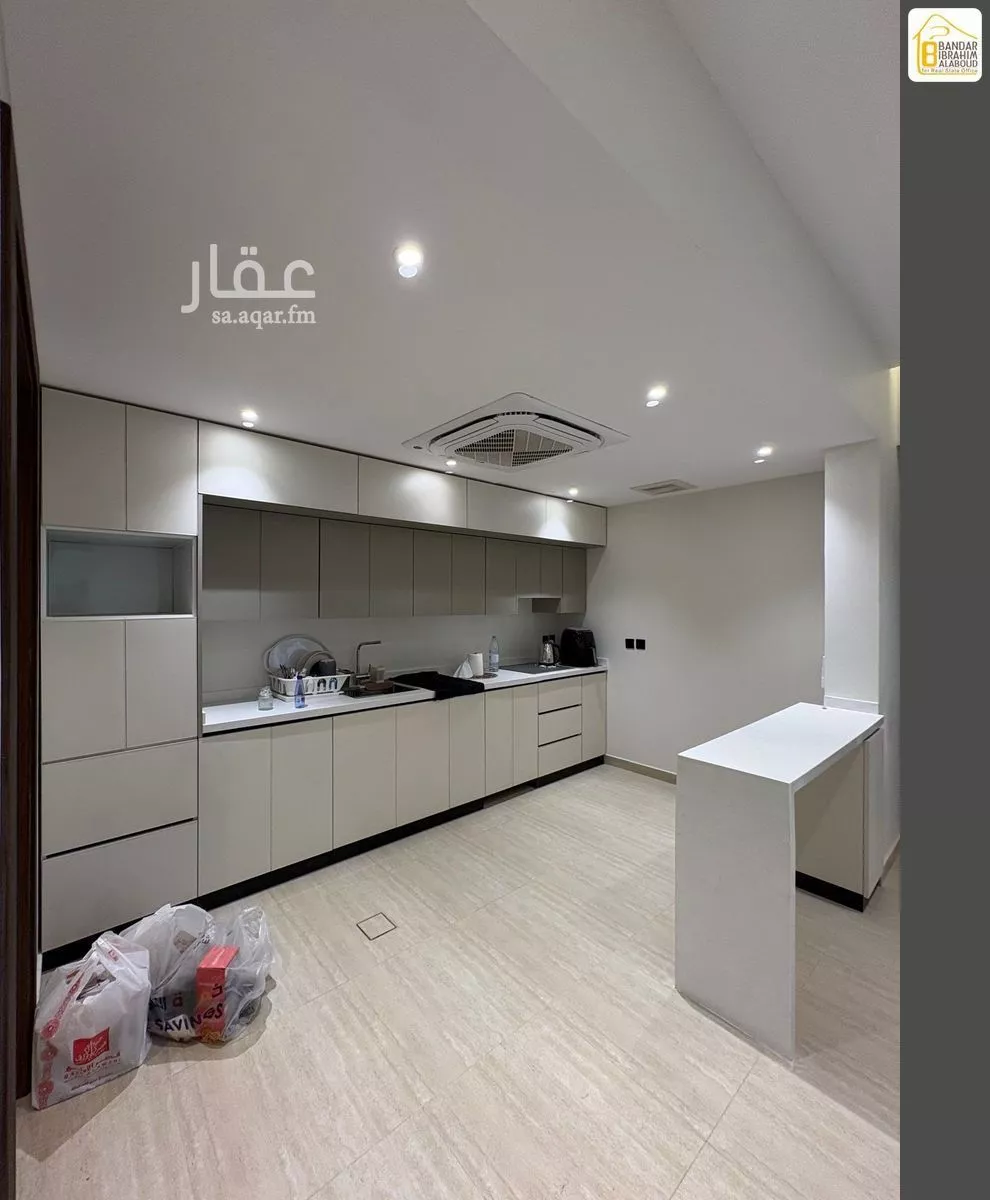 دور 1 غرف في النرجس 16