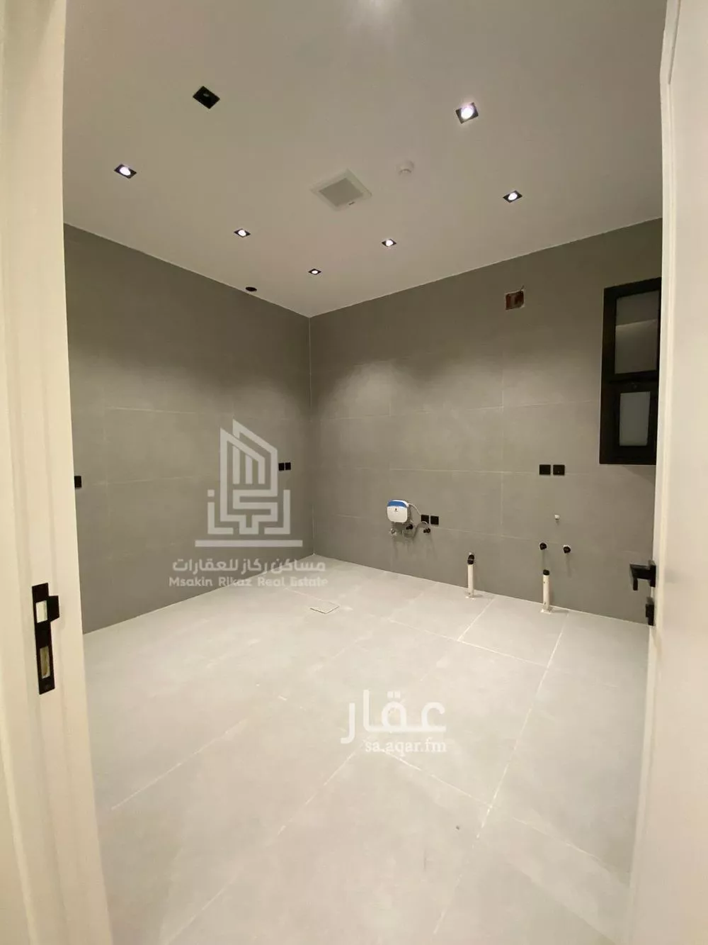 4 bedroom apartment in Al Fayha 7