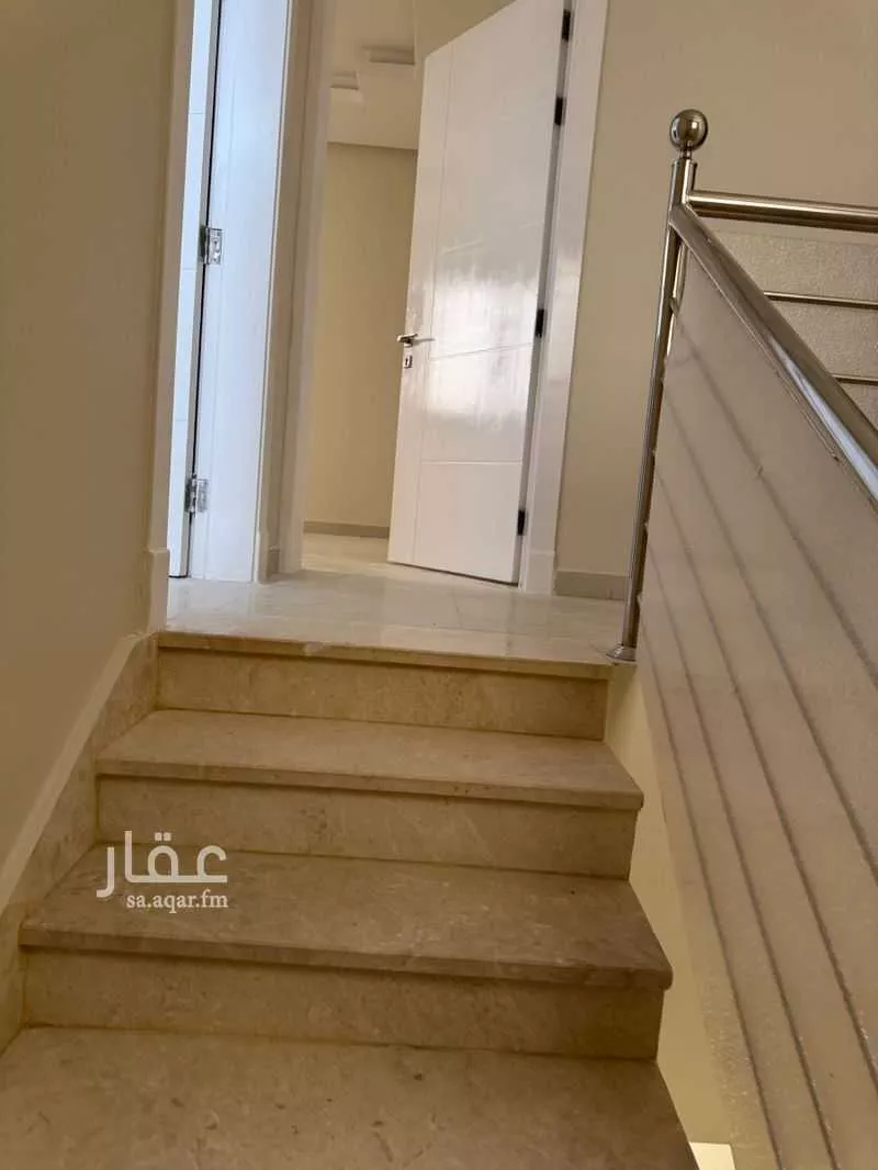 4 bedroom apartment in Al Yasmin 12