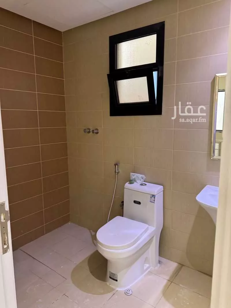 4 bedroom apartment in Al Yasmin 15
