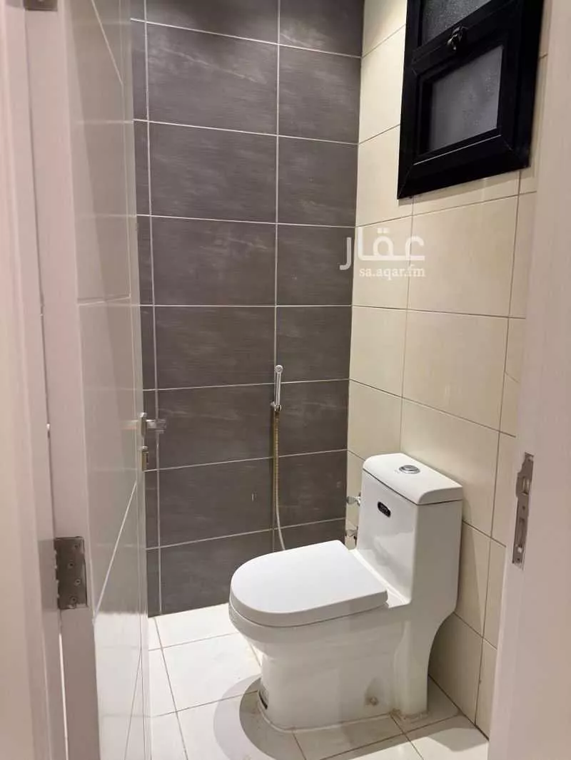 4 bedroom apartment in Al Yasmin 5