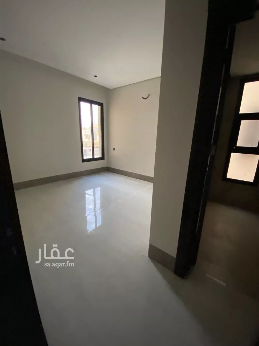 فيلا 6 غرف في المهدية 12