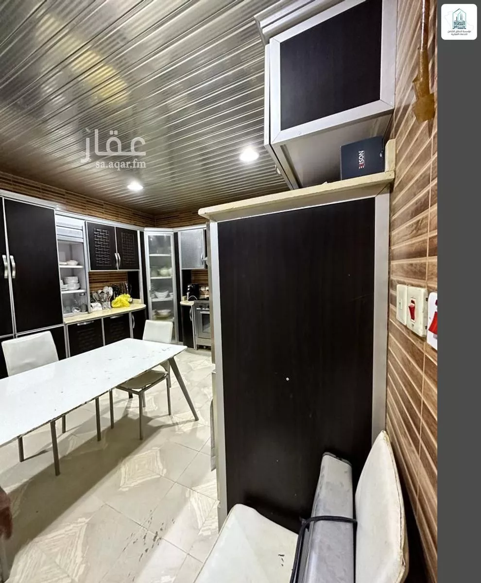 8 bedroom villa in Al Yasmin 11