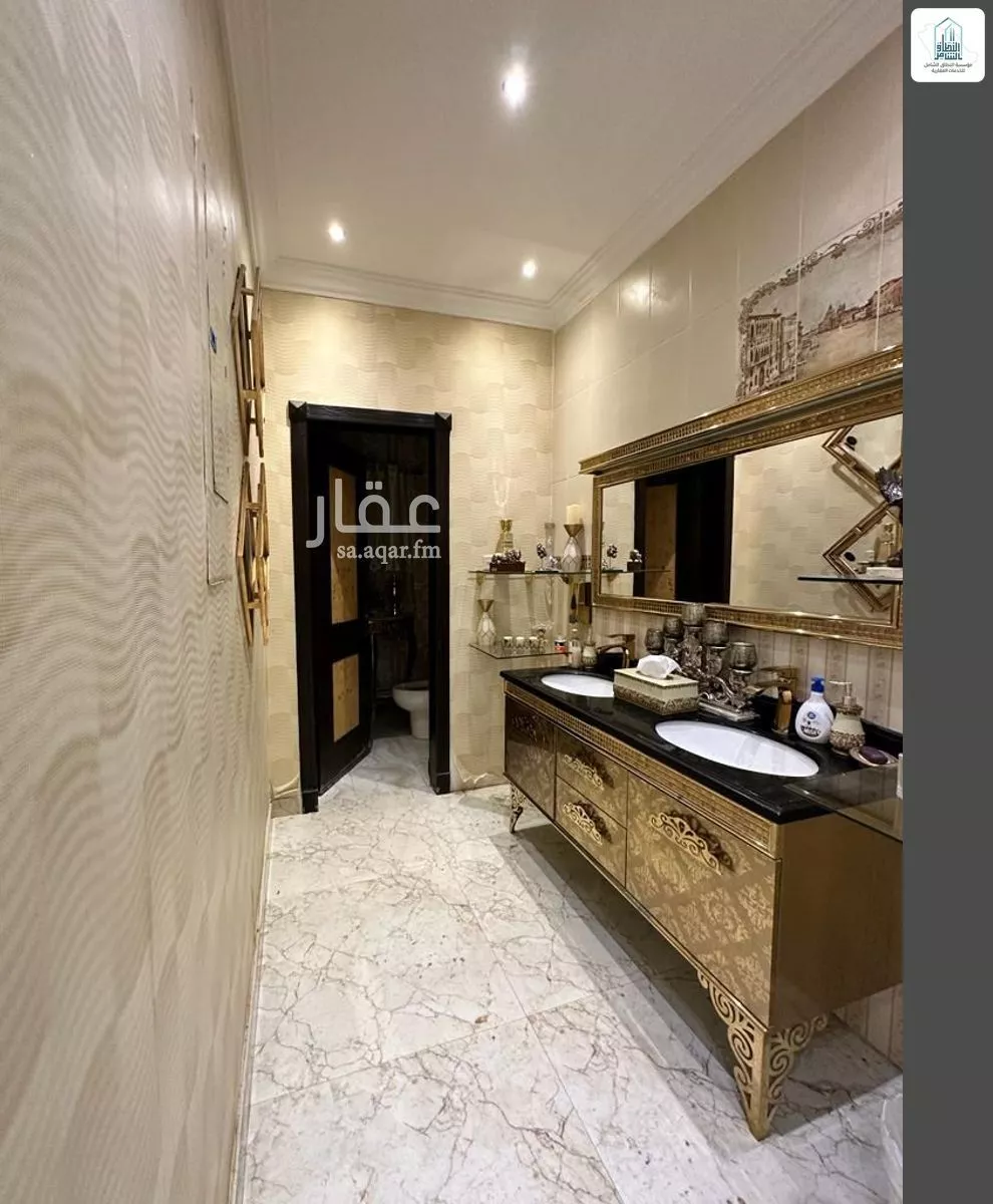 8 bedroom villa in Al Yasmin 12