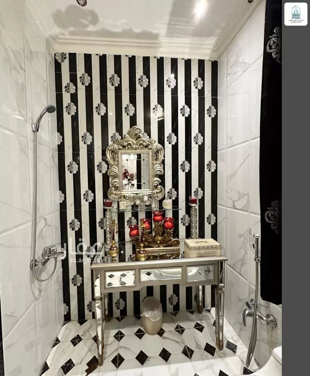 8 bedroom villa in Al Yasmin 23