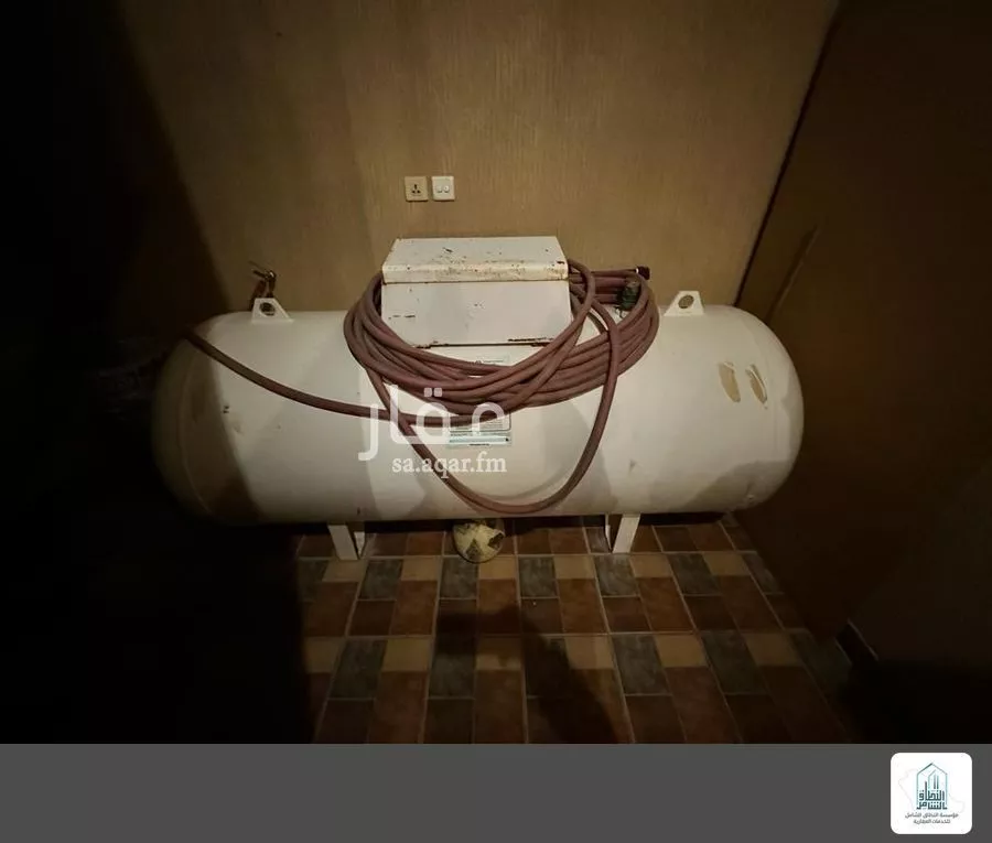 8 bedroom villa in Al Yasmin 33