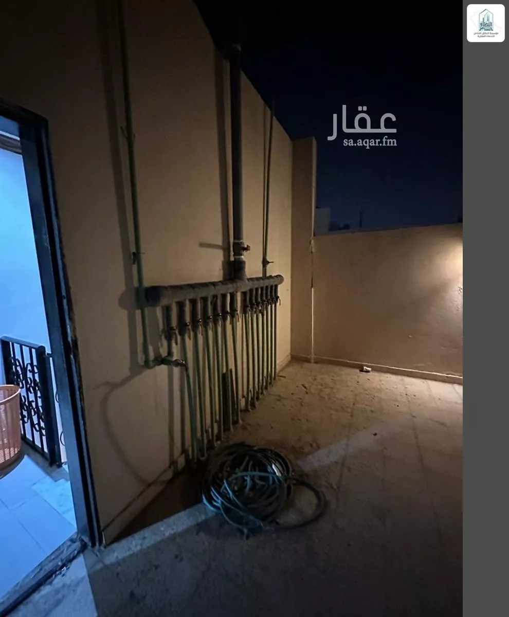 8 bedroom villa in Al Yasmin 35