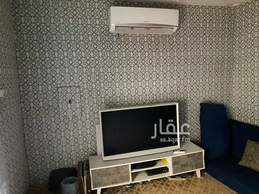 5 bedroom villa in Al Rabie 6