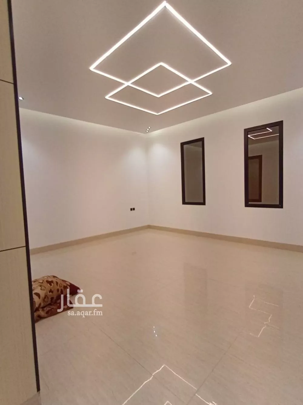 6 bedroom villa in Al Janadriyah 16
