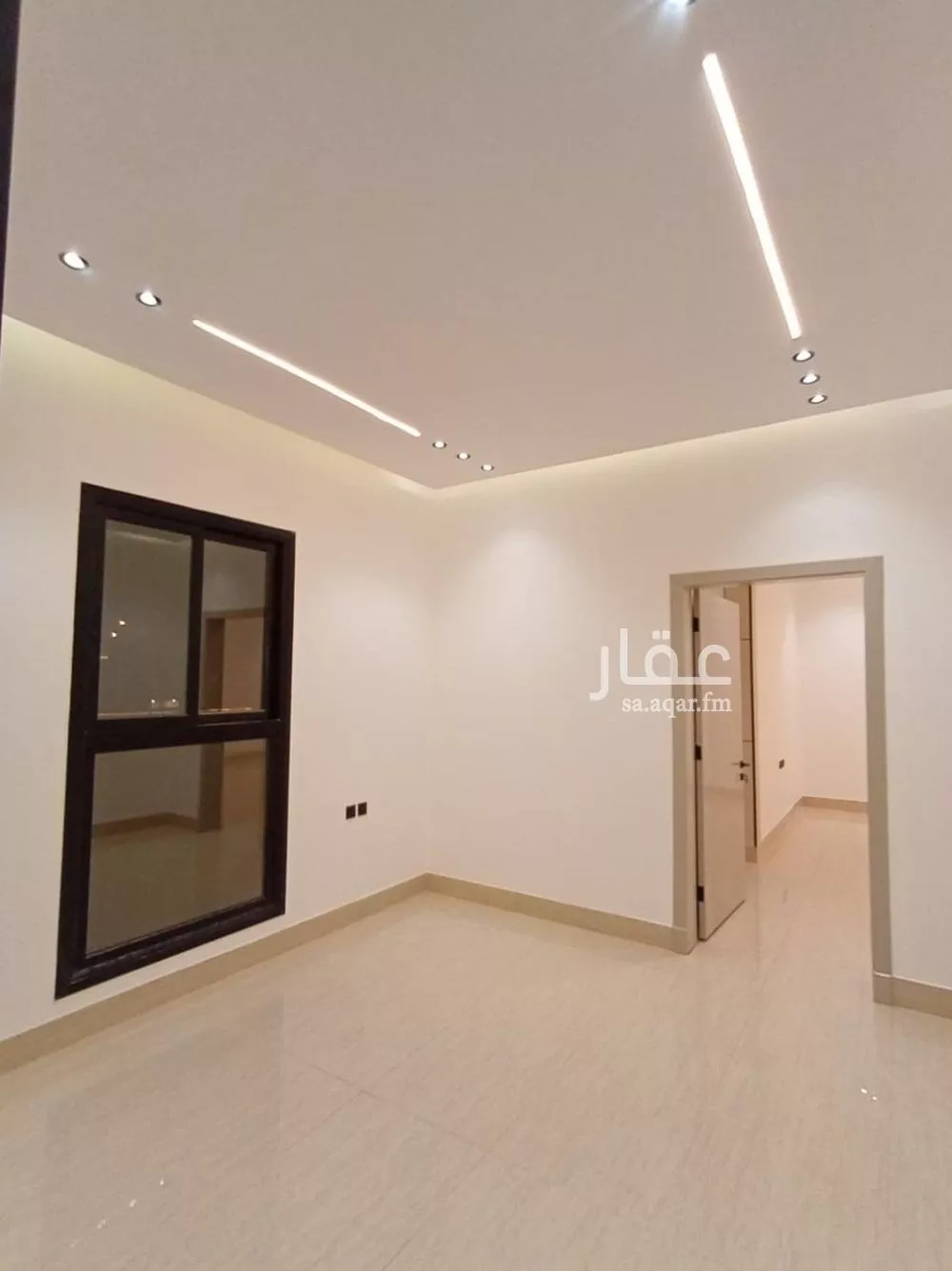 6 bedroom villa in Al Janadriyah 8
