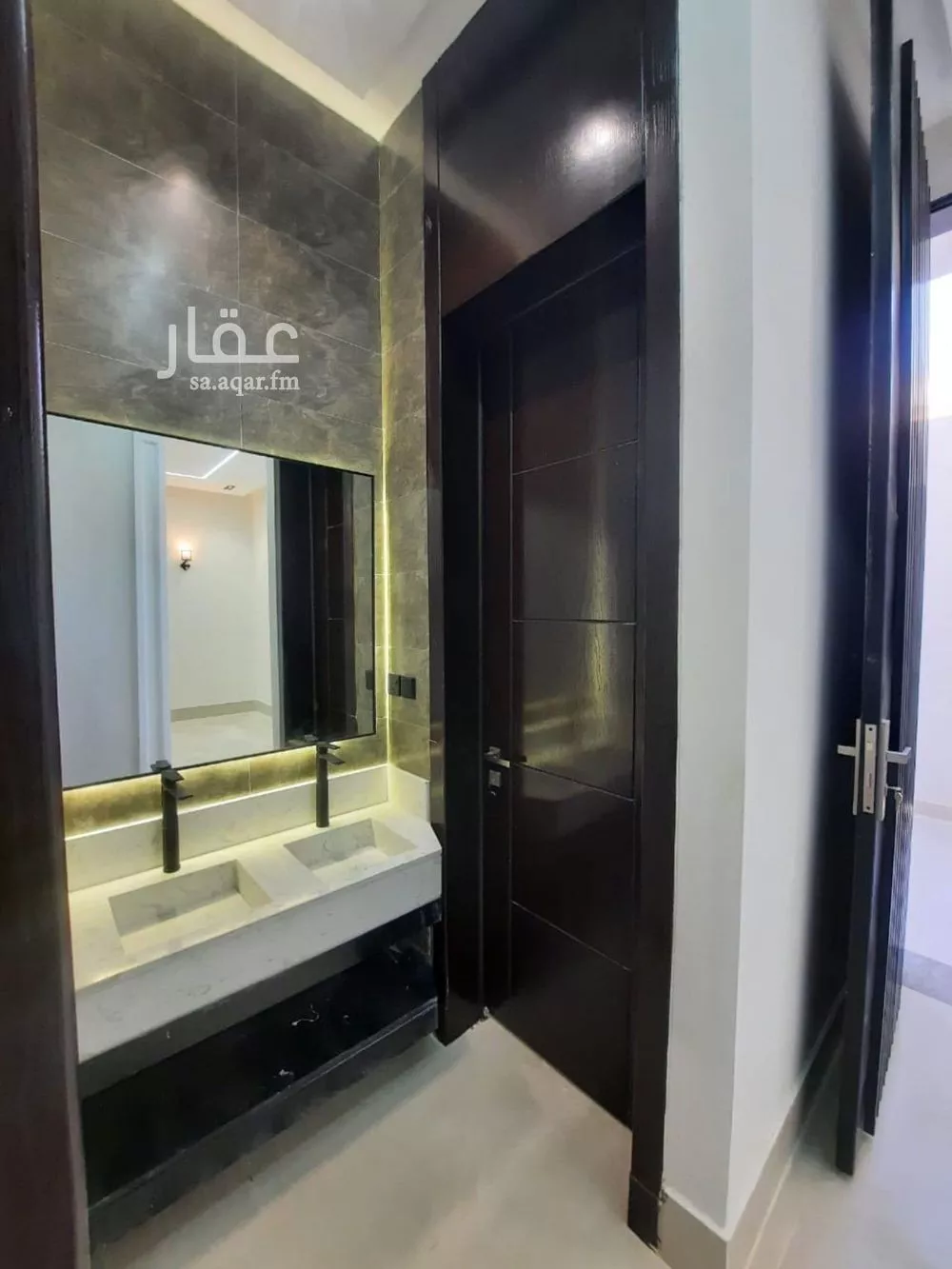 6 bedroom villa in Al Uraija Al Gharbiyah 21