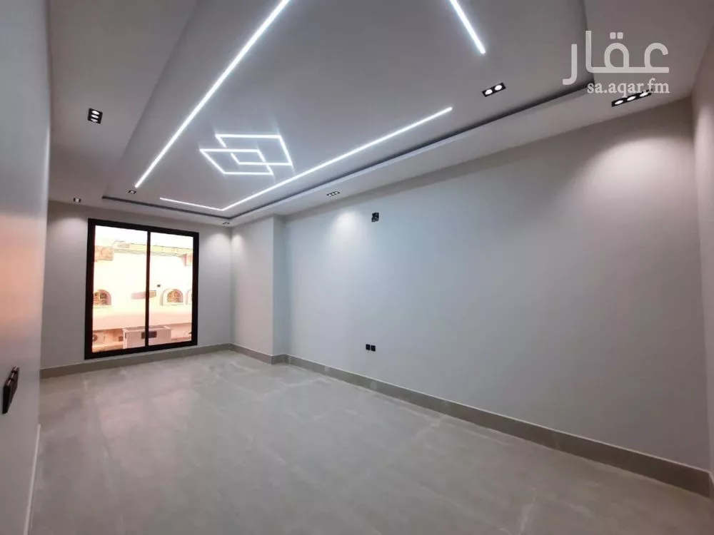 6 bedroom villa in Al Uraija Al Gharbiyah 7
