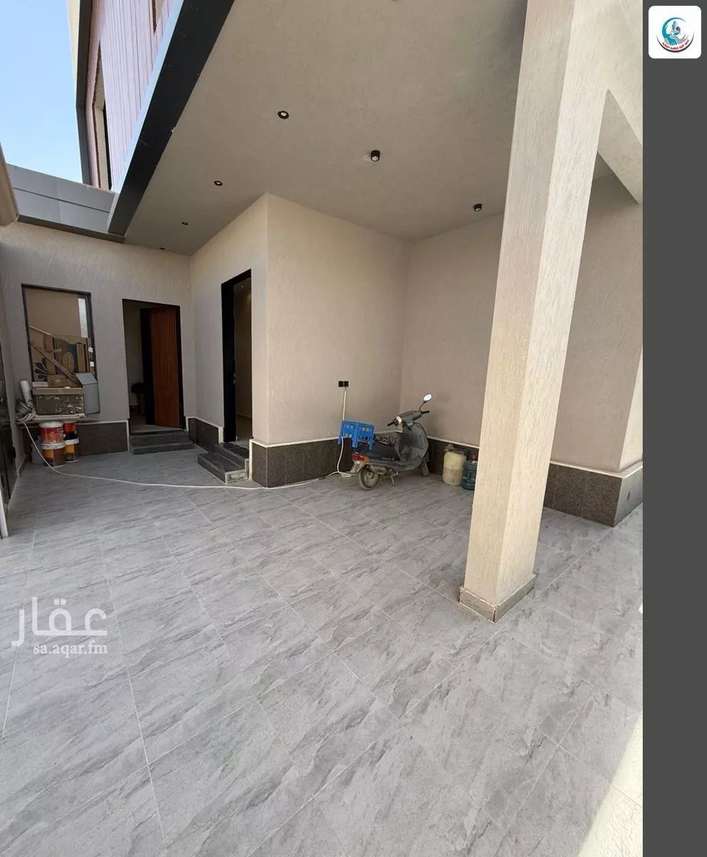فيلا 11 غرف في الرمال 12
