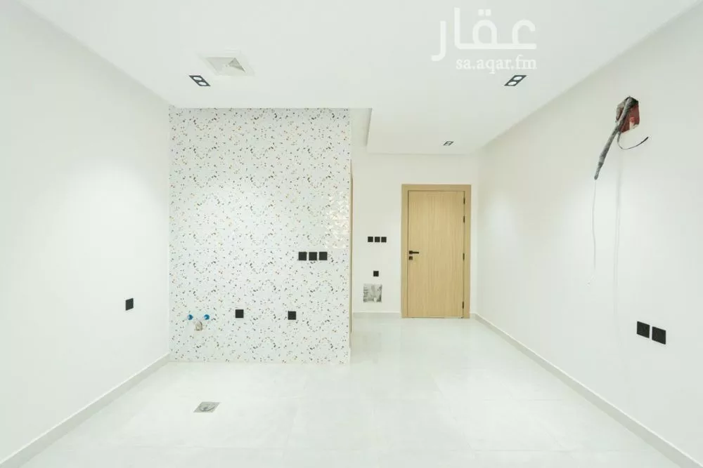 1 bedroom apartment in Hittin 2