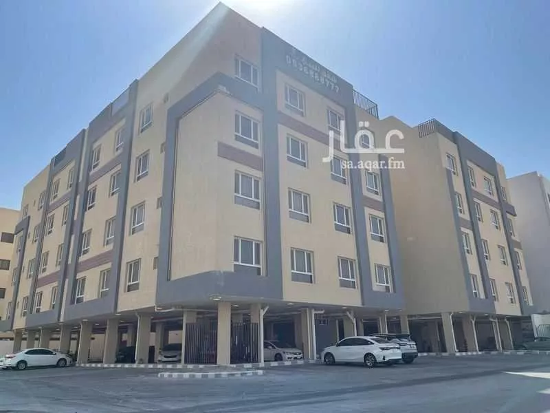 شقة 4 غرف في الحمرا 2