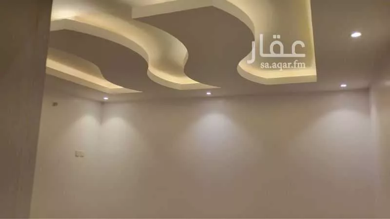 4 bedroom apartment in Al Malqa 6