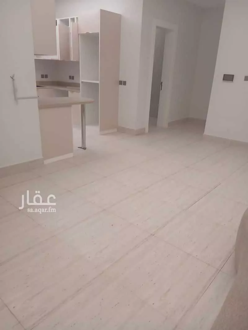 3 bedroom apartment in Al Malqa 8