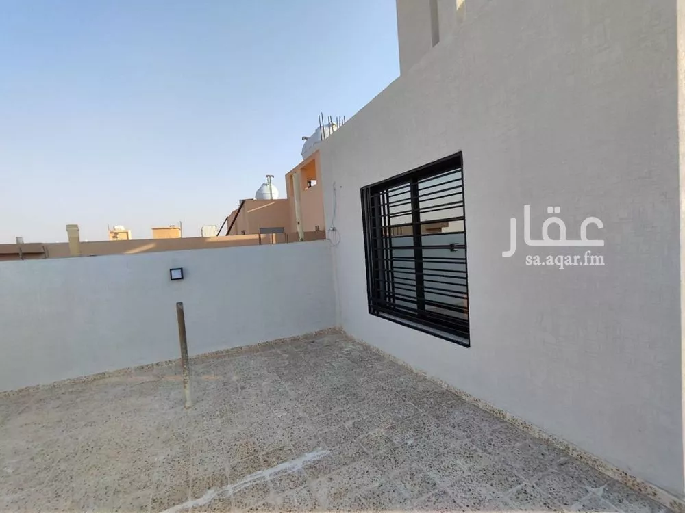فيلا 6 غرف في العريجاء الوسطى 17