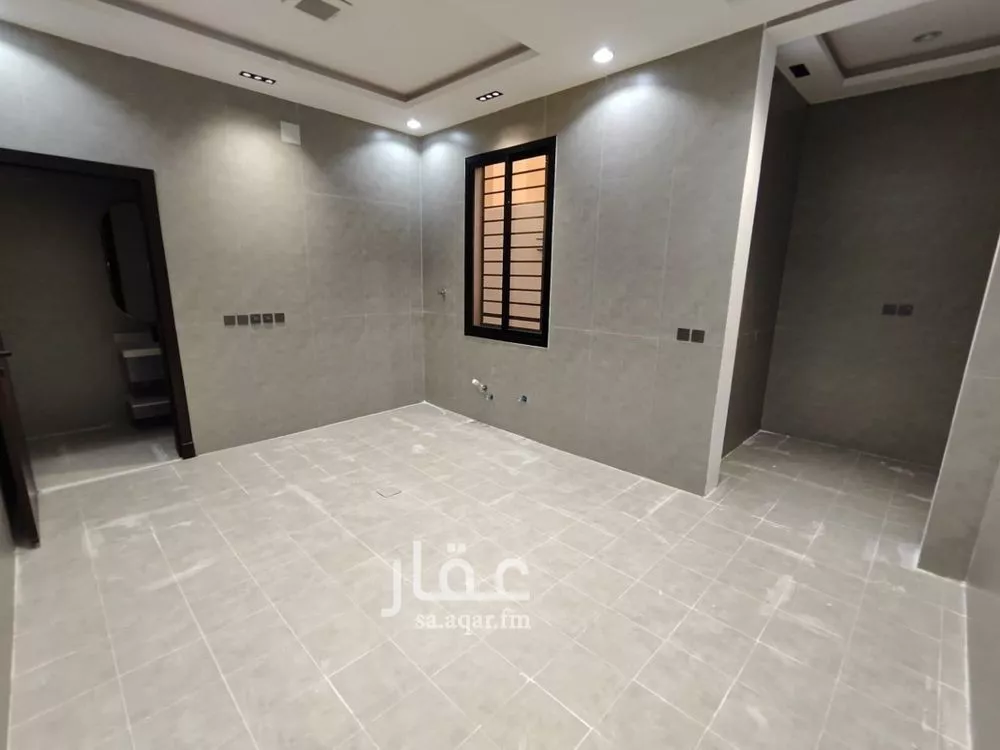 فيلا 6 غرف في العريجاء الوسطى 10