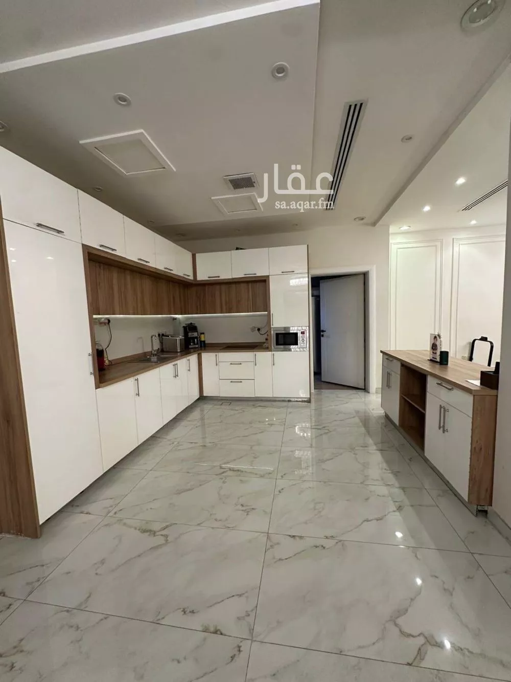 6 bedroom apartment in Al Aridh 4
