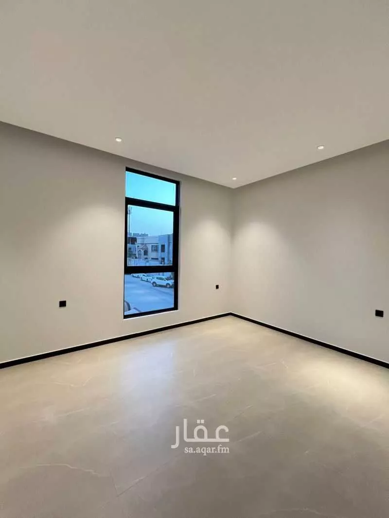فيلا 6 غرف في العارض 12