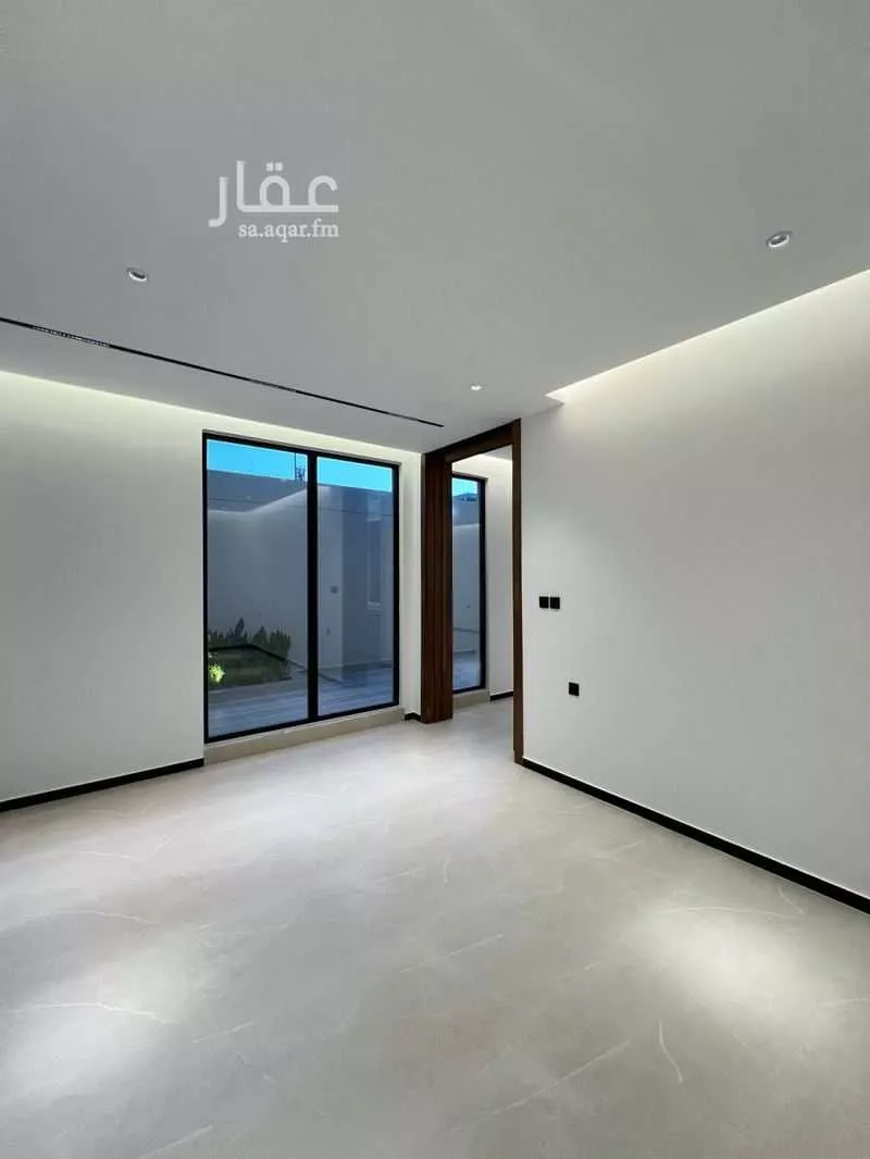 فيلا 6 غرف في العارض 8