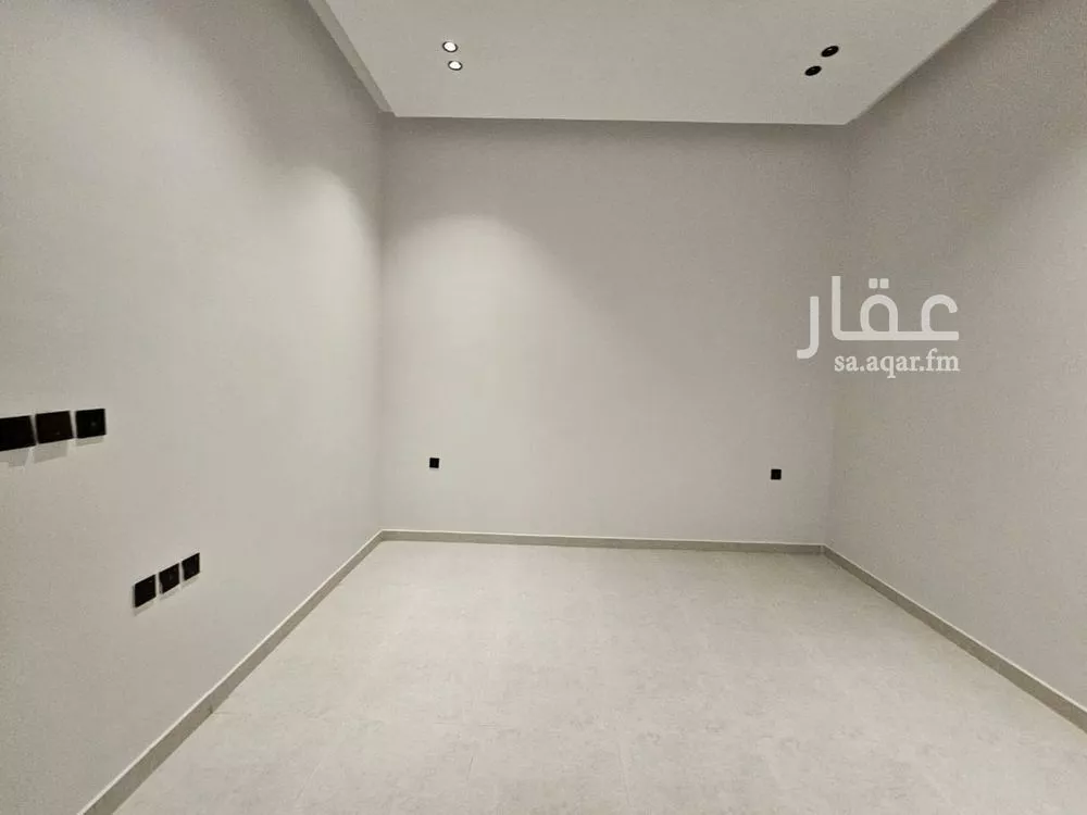 فيلا 7 غرف في الجنادرية 5
