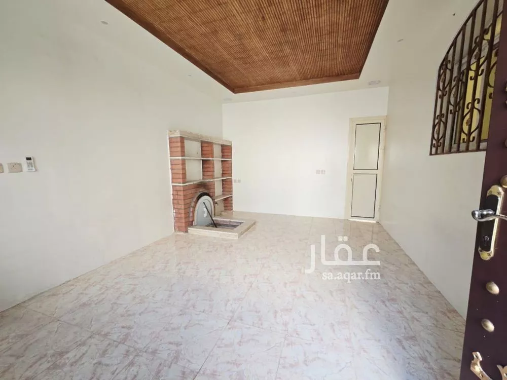 فيلا 4 غرف في النفل 15
