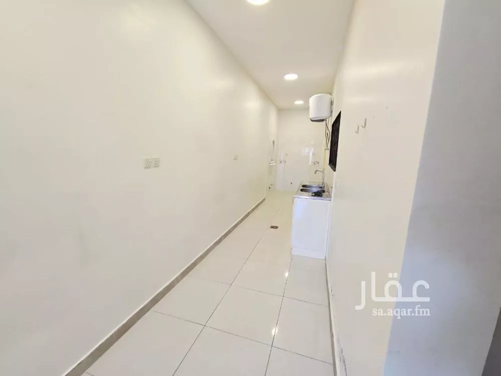 فيلا 4 غرف في النفل 18