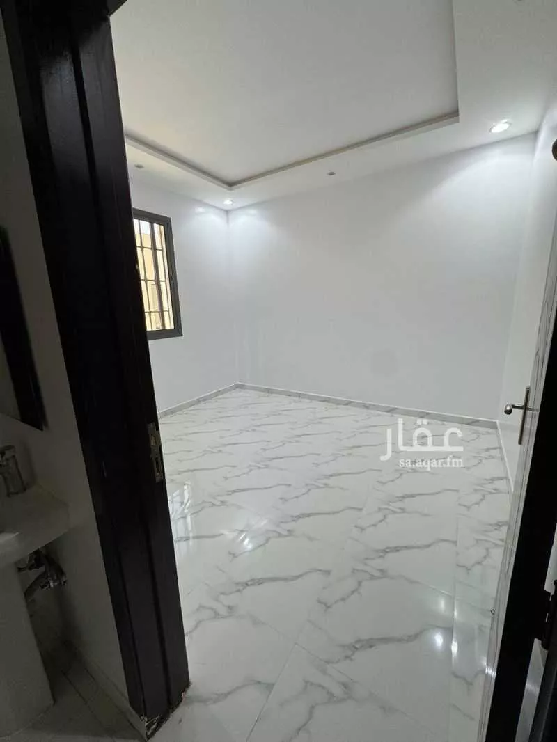 3 bedroom floor in Al Rimal 7