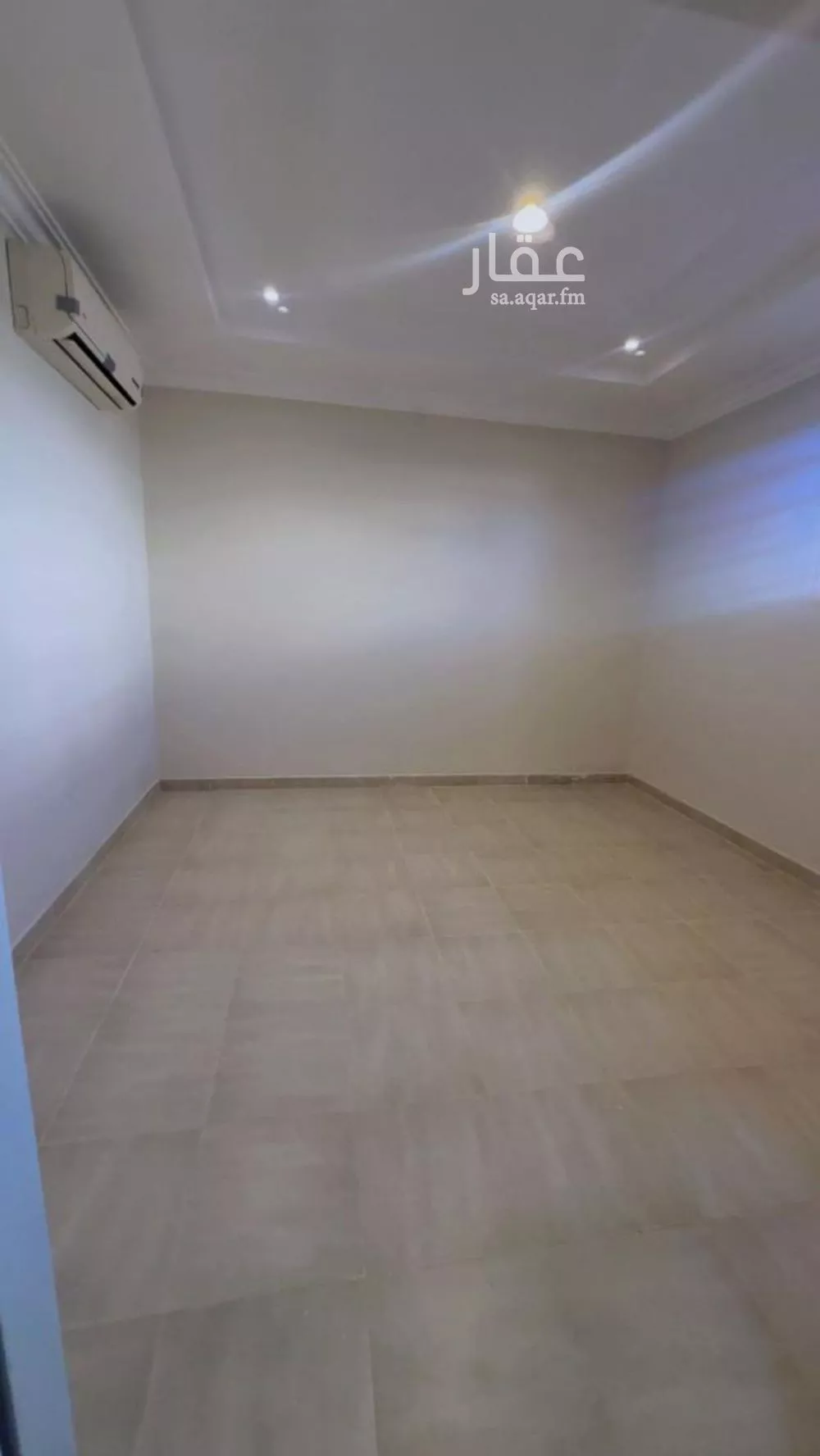 3 bedroom apartment in Al Aqiq 4