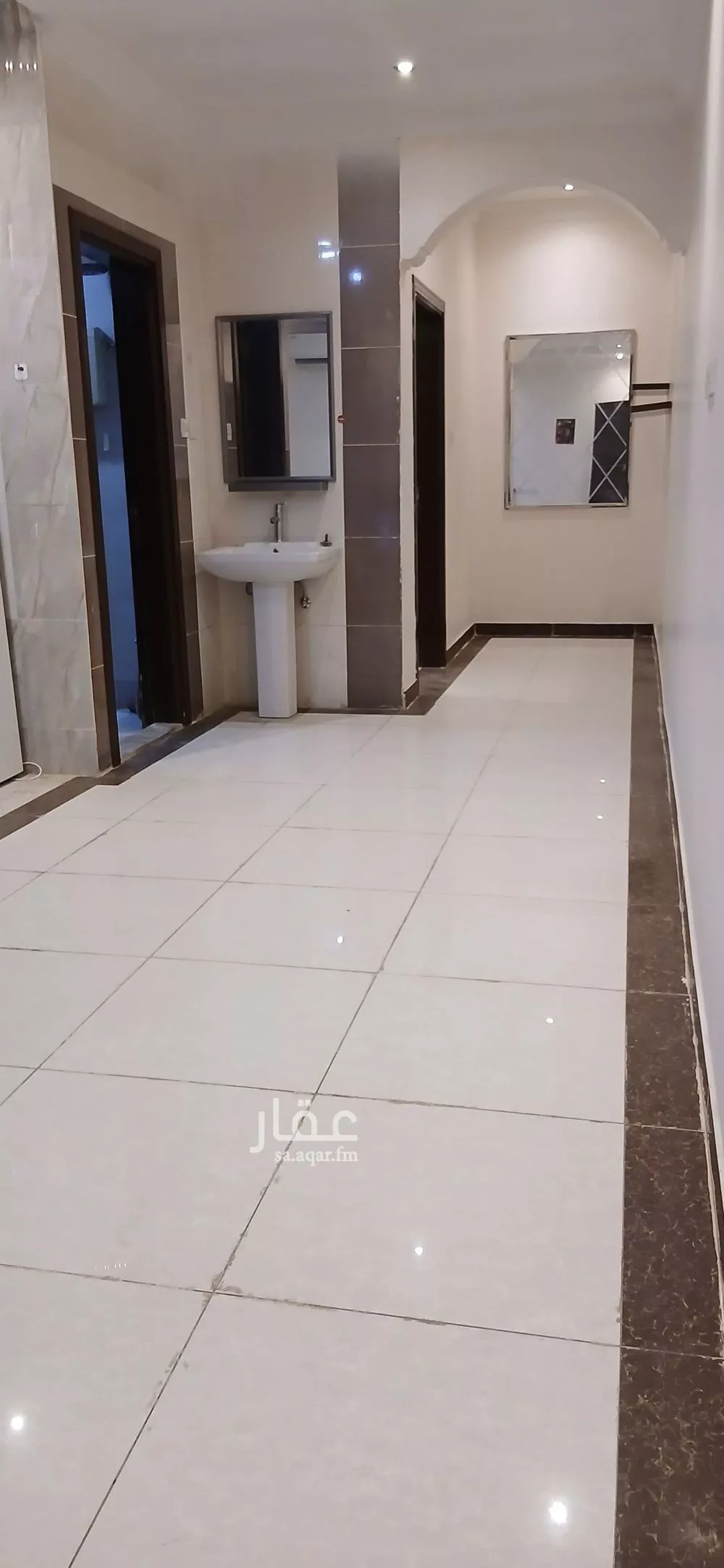 1 bedroom apartment in Al Aziziyah 7