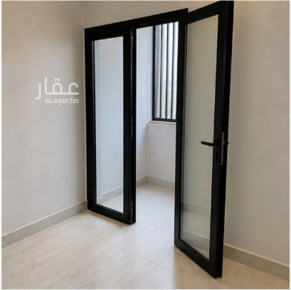 شقة 1 غرف في جرير 11