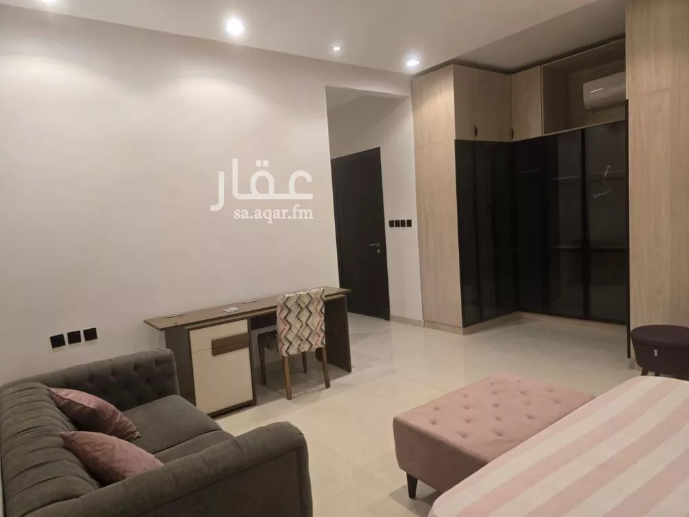 شقة 4 غرف في الرمال 5