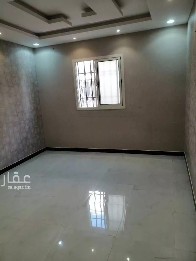 2 bedroom floor in Dirab 12