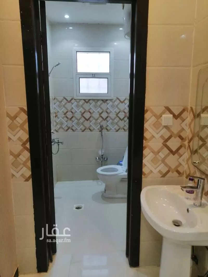 2 bedroom floor in Dirab 5