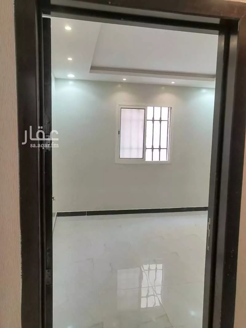 2 bedroom floor in Dirab 7