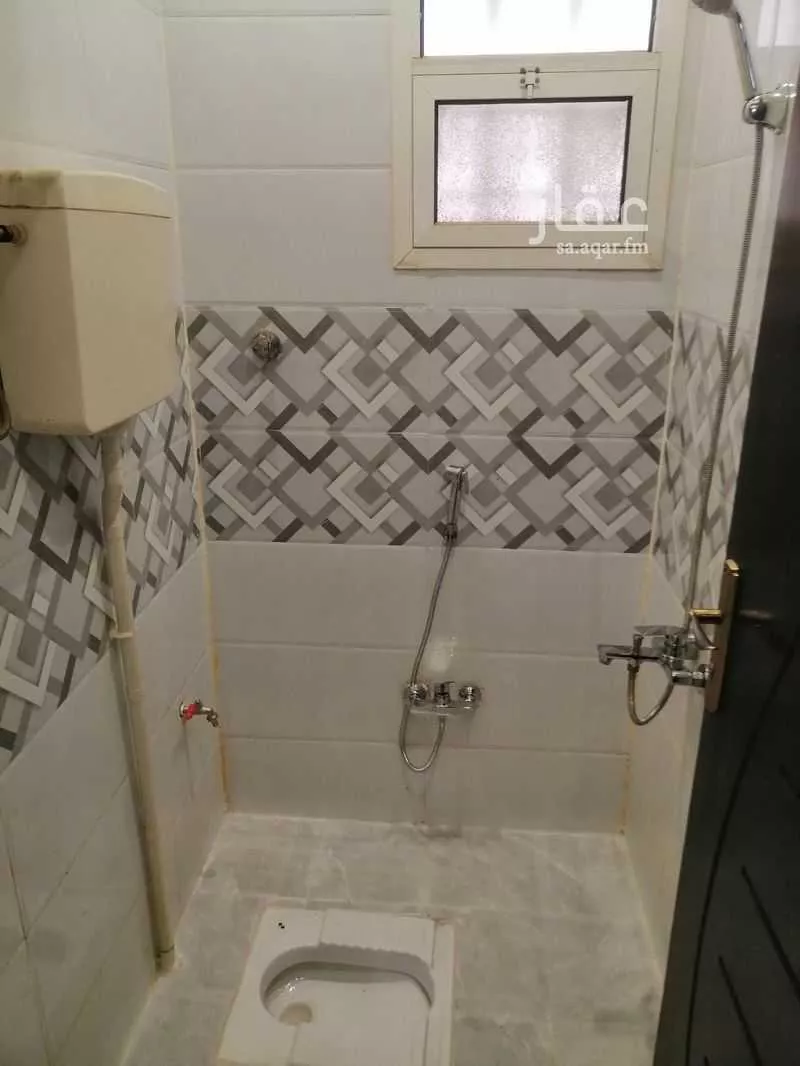 2 bedroom floor in Dirab 9