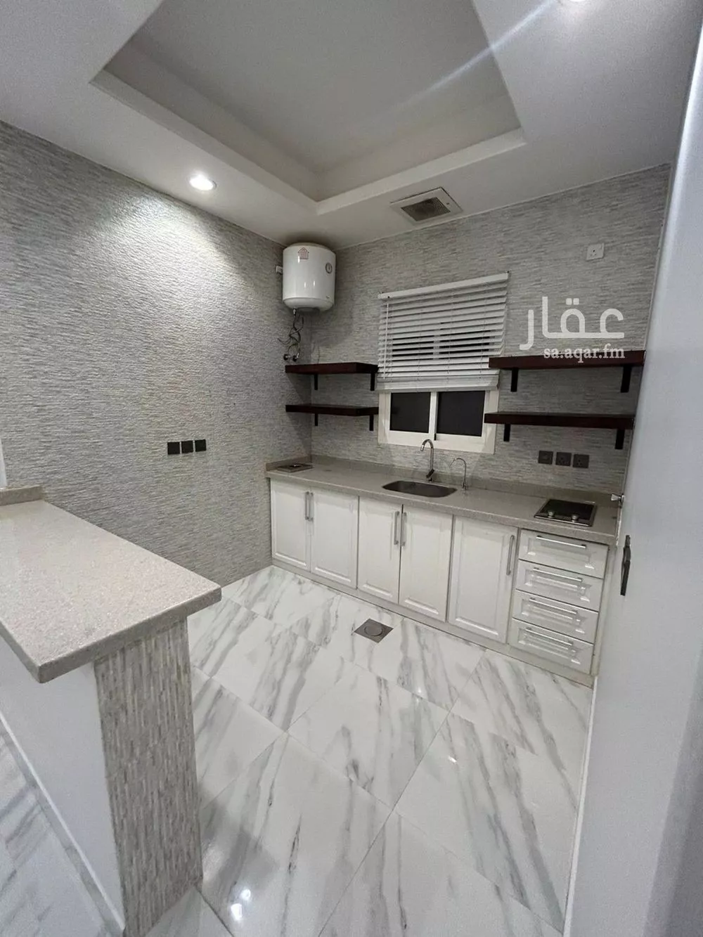 5 bedroom floor in Al Yasmin 11