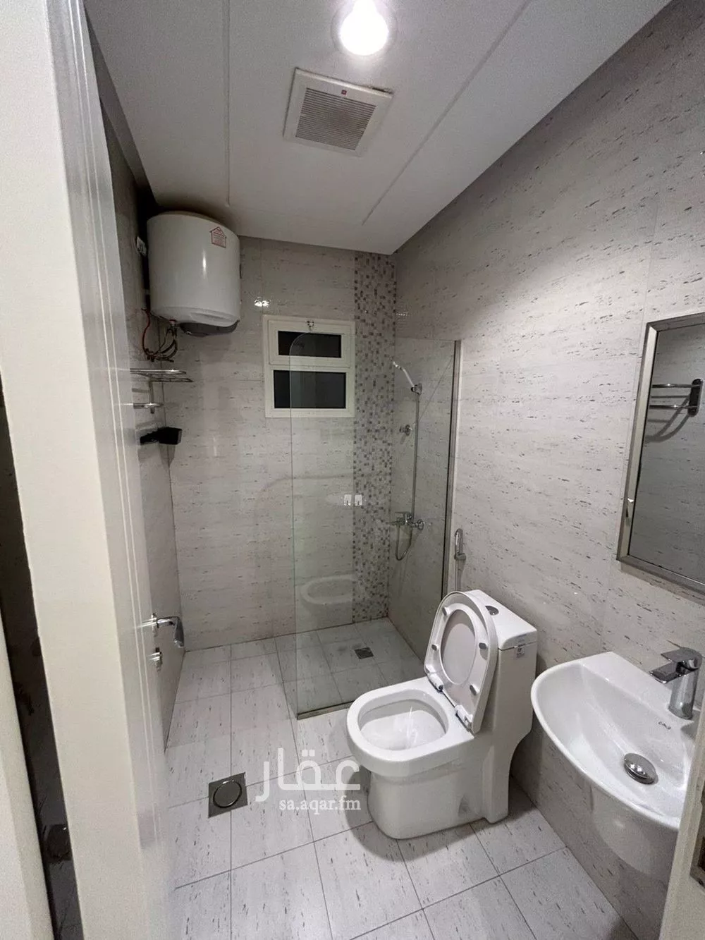 5 bedroom floor in Al Yasmin 7